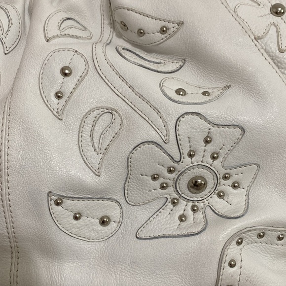 NWOT White Sharif Large Leather Purse and Dust Bag - Picture 2 of 15